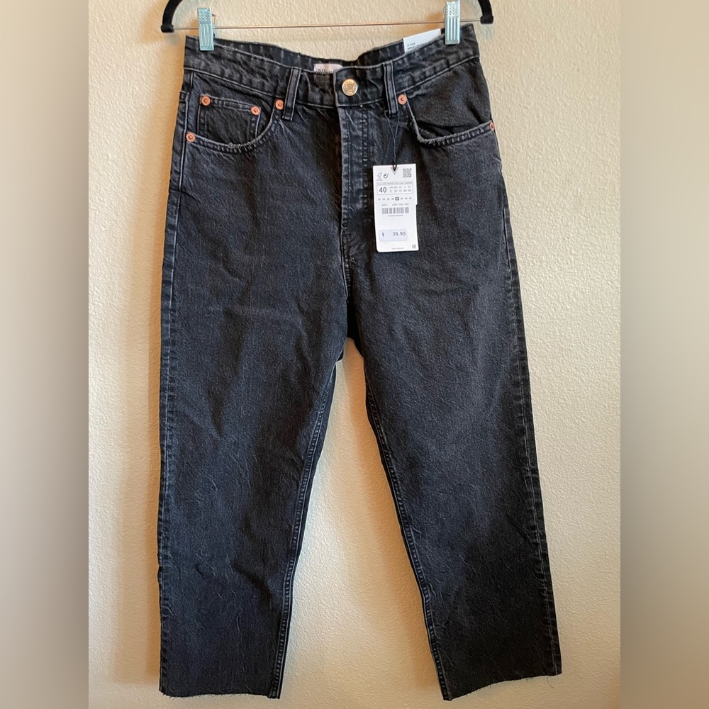 Zara Straight Leg Raw Hem Jeans